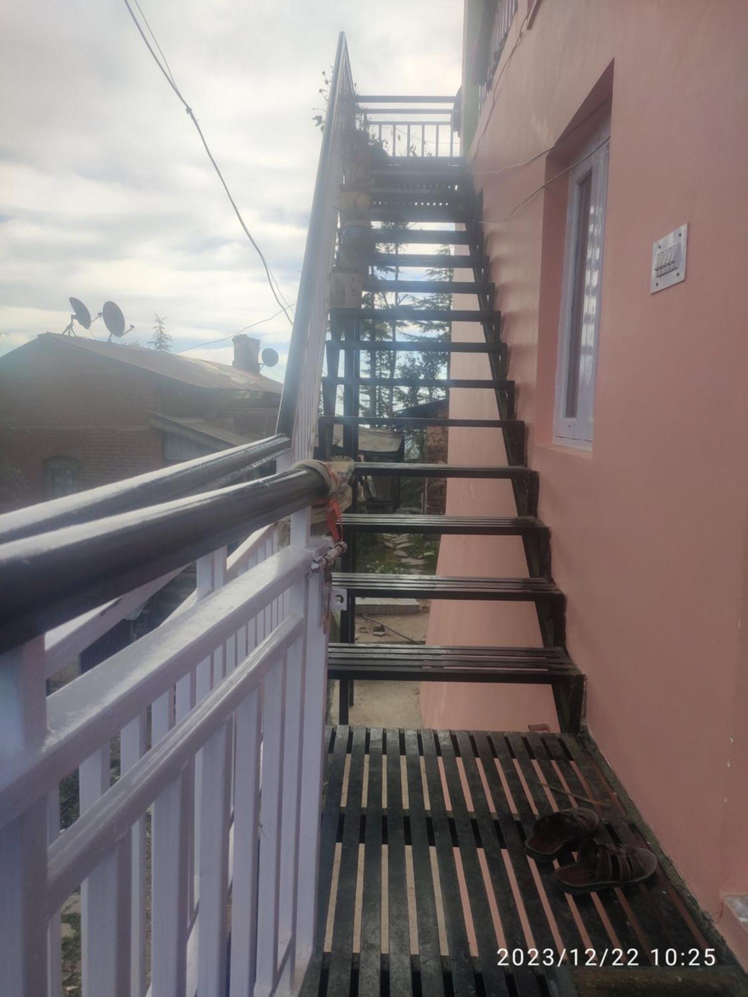 Tree Valley Homestay Чейл Екстер'єр фото